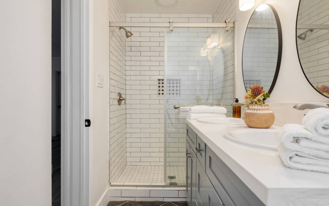 Photo of Bathroom in Indian Cove