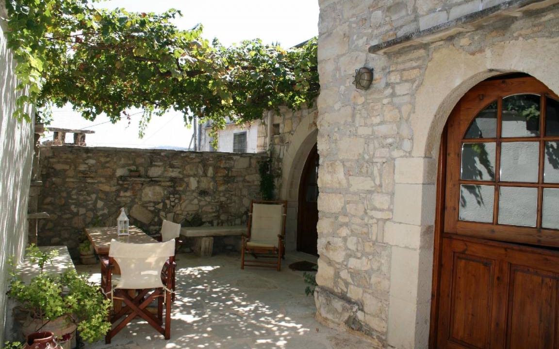 Photo of Others in Douliana