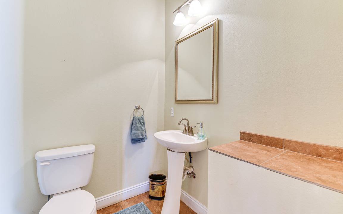 Photo of Bathroom in Enterprise