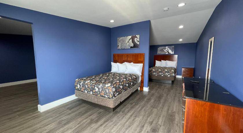 Photo of Bedroom in Costa Mesa