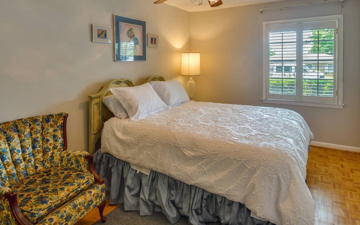 Photo of Bedroom in Montgomery