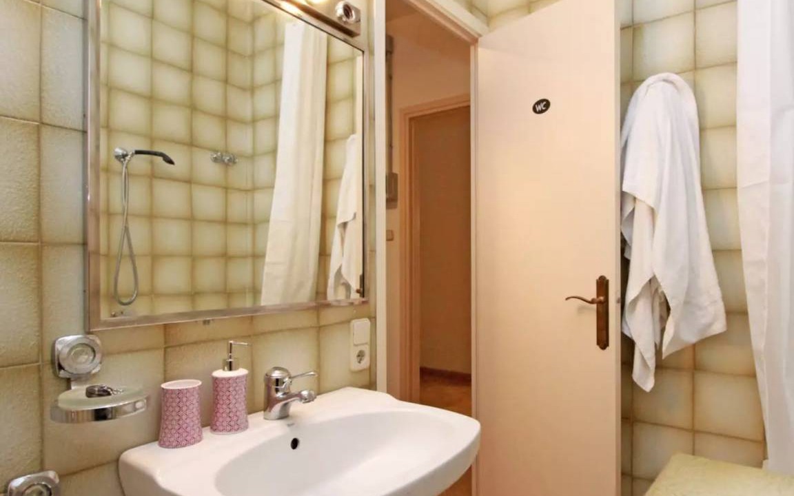 Photo of Bathroom in Gothic Quarter