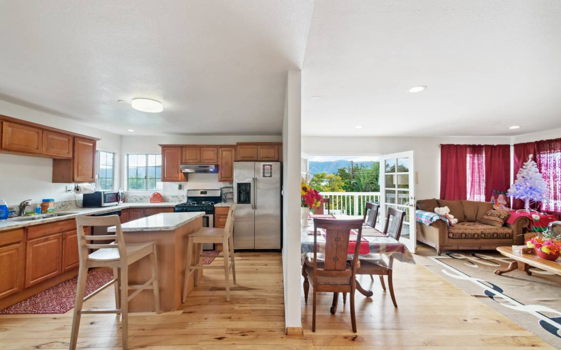 Photo of Livingroom in Lake Elsinore