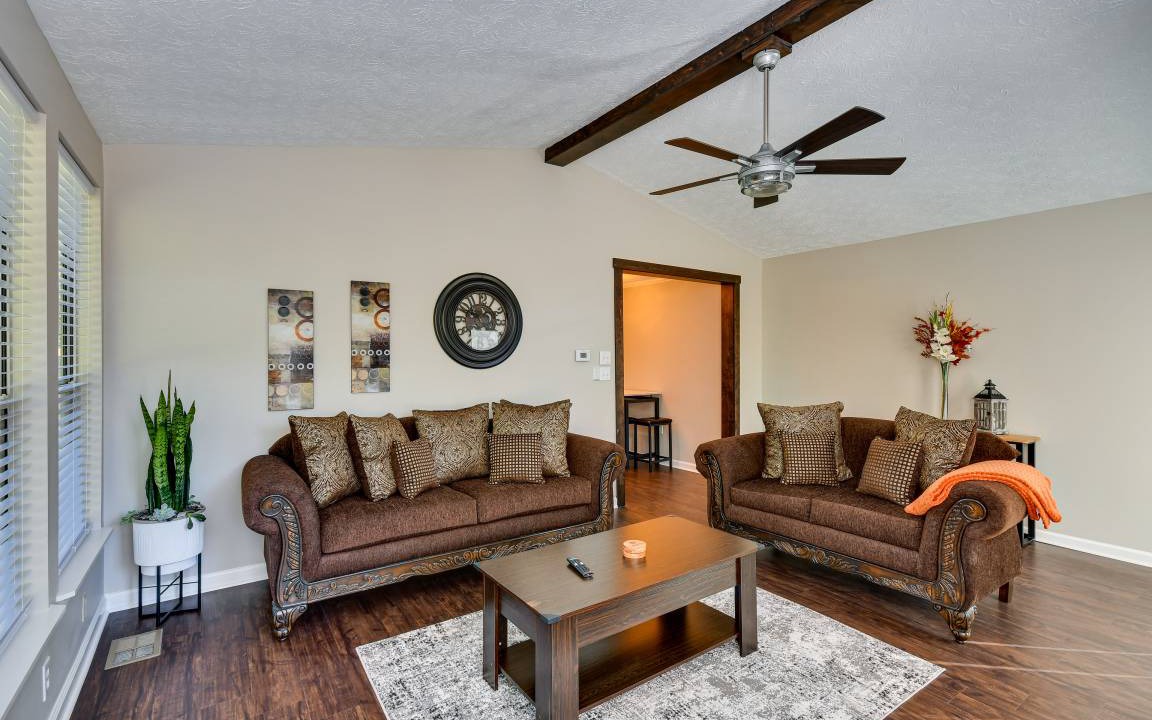 Photo of Livingroom in Tuskegee