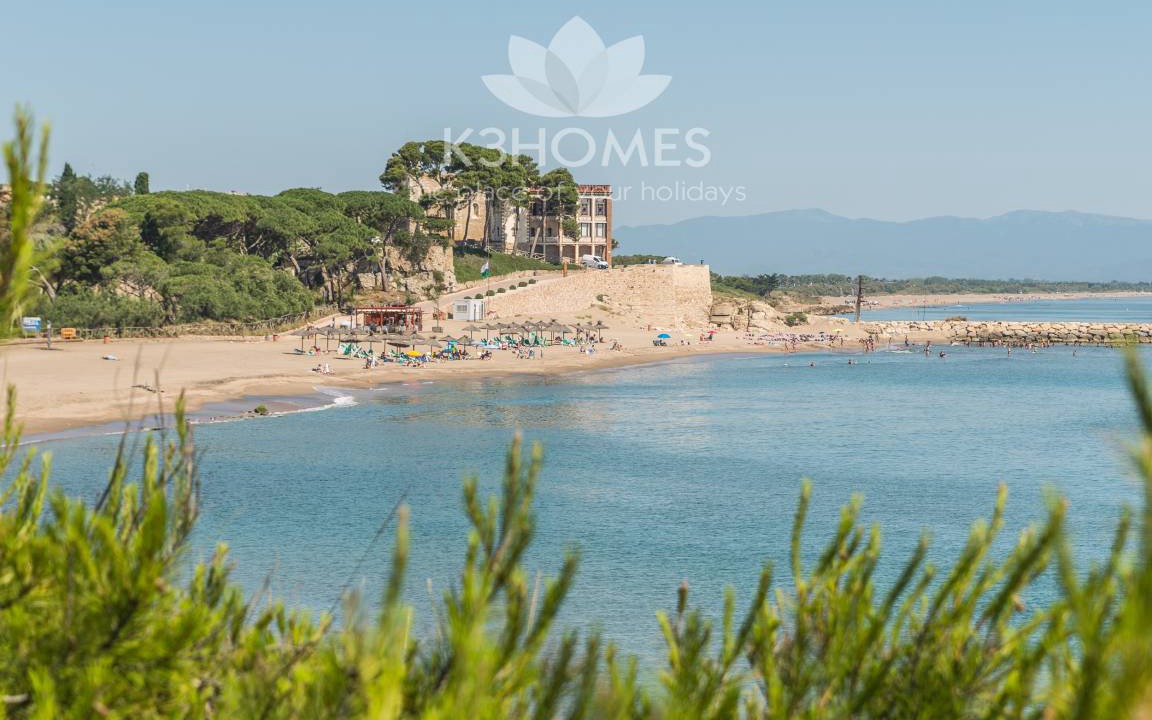 Photo of Others in L'Escala