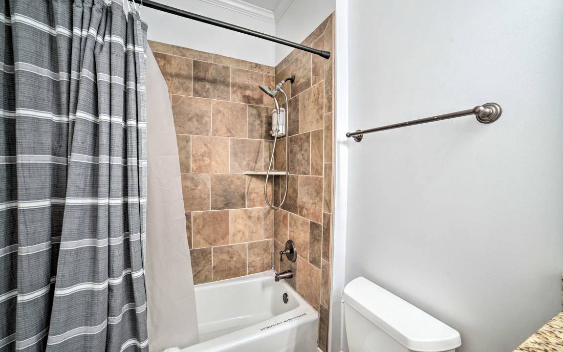 Photo of Bathroom in Tuscaloosa