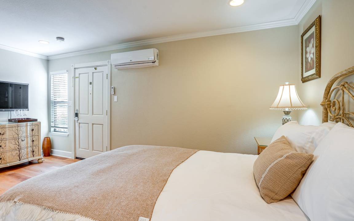 Photo of Bedroom in Napa