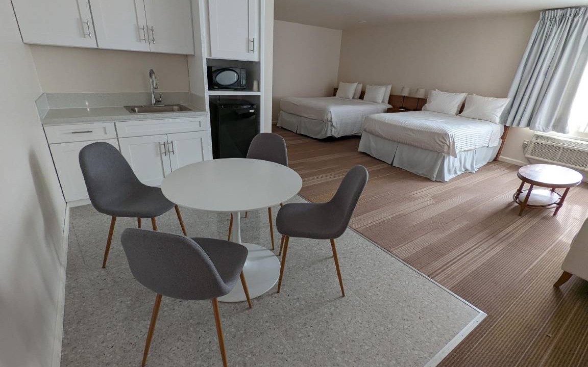 Photo of Others in Sherwood Forest and Thistle Development