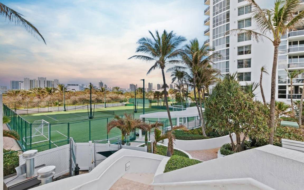 Photo of Others in Sunny Isles Beach