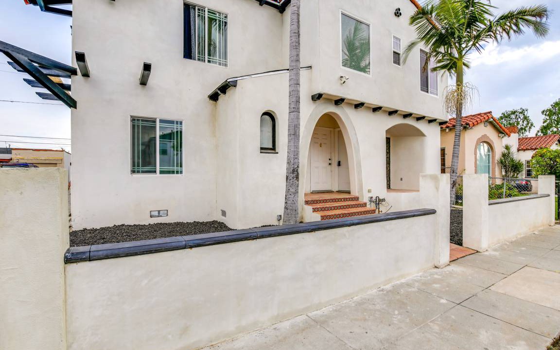 Photo of Buildings in East Los Angeles