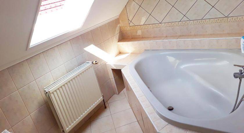 Photo of Bathroom in Egerszalok