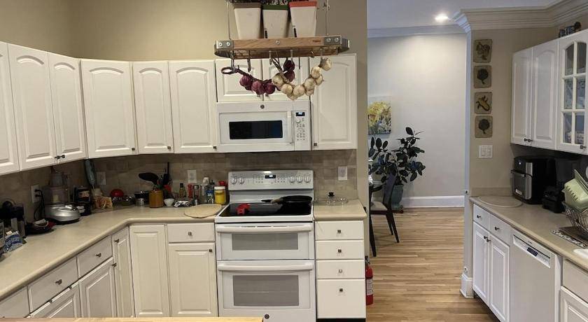 Photo of Kitchen in Greentree