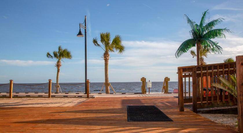 Photo of Others in Biloxi