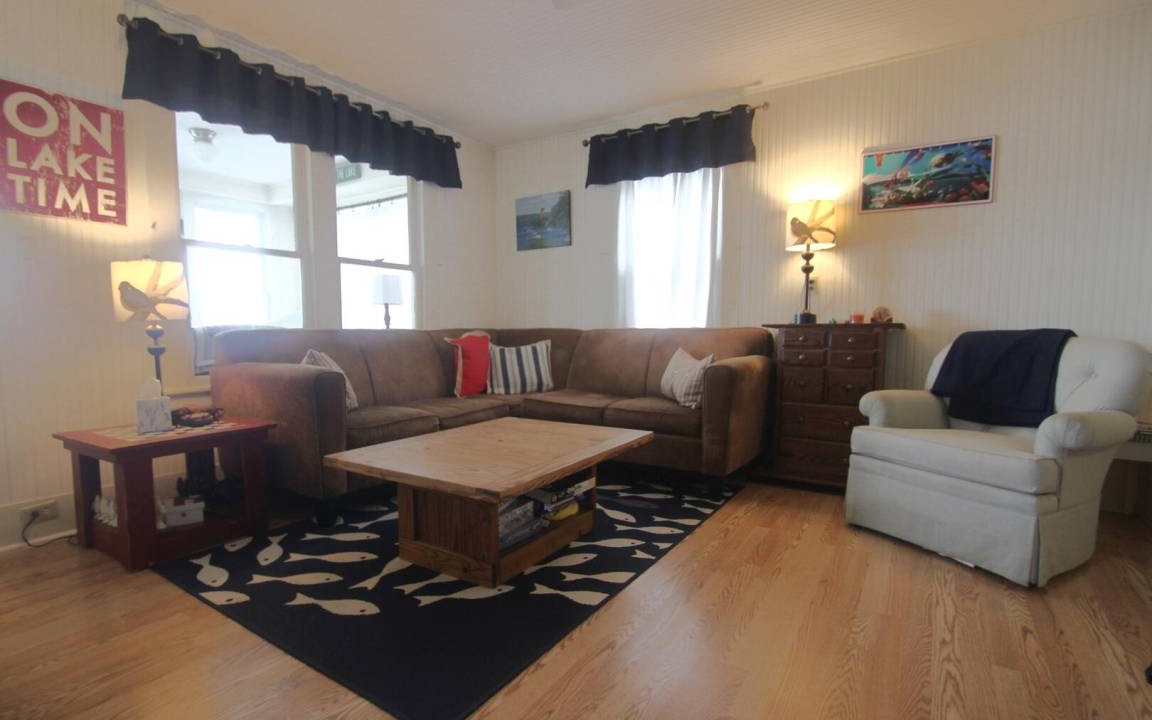 Photo of Livingroom in Ashville