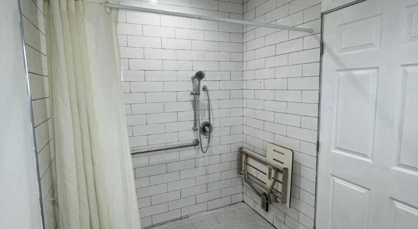 Photo of Bathroom in Costa Mesa