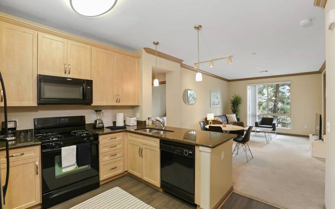 Photo of Kitchen in Irvine Business Complex