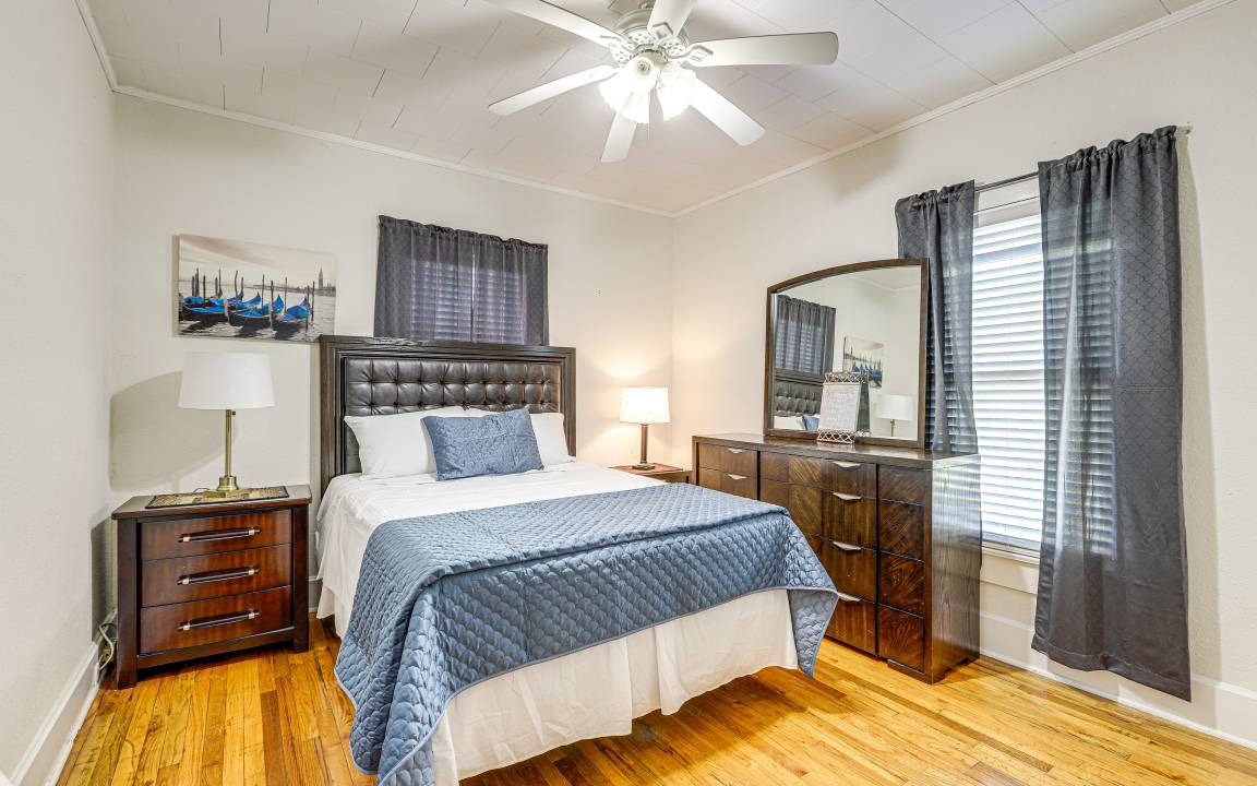 Photo of Bedroom in Pine Mountain