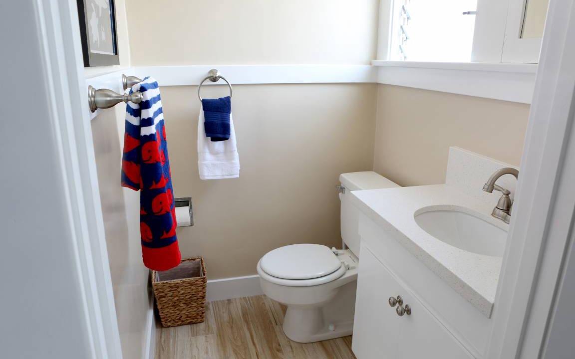 Photo of Bathroom in Balboa Island