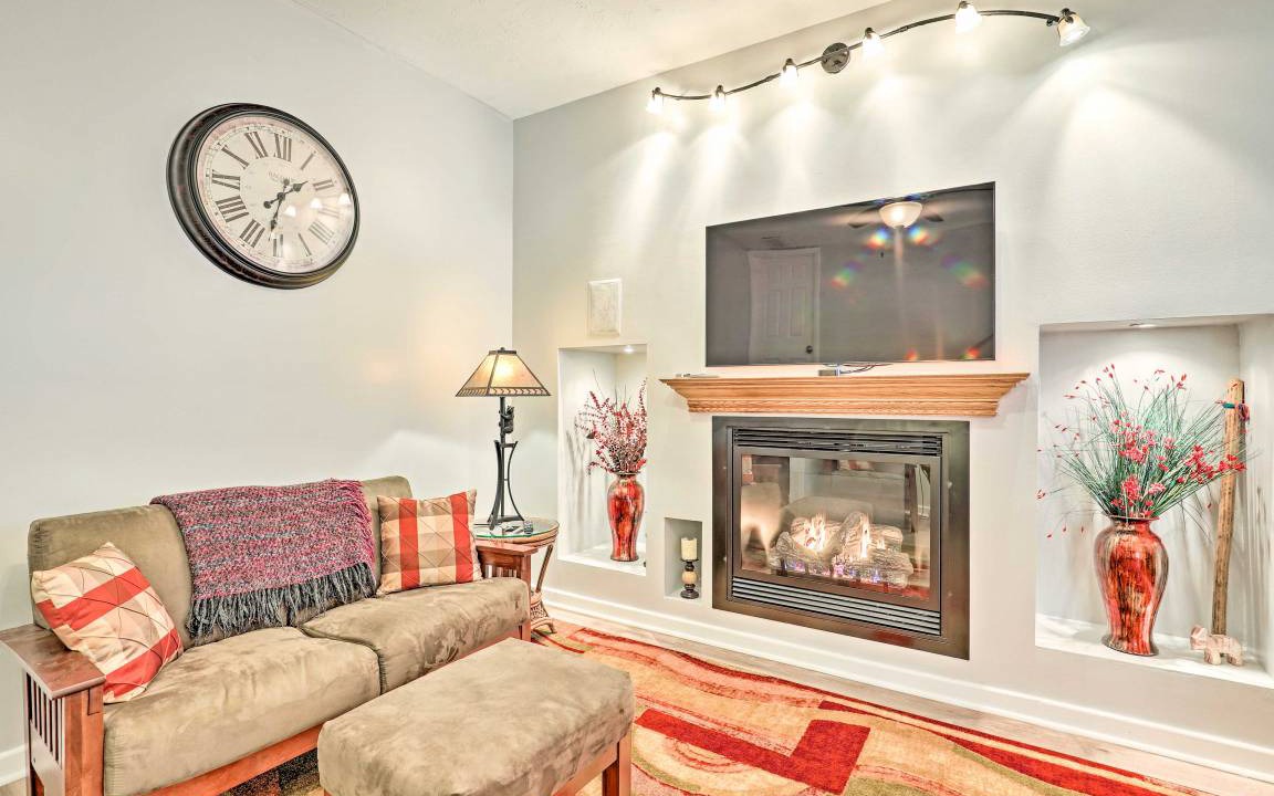Photo of Livingroom in Asheville