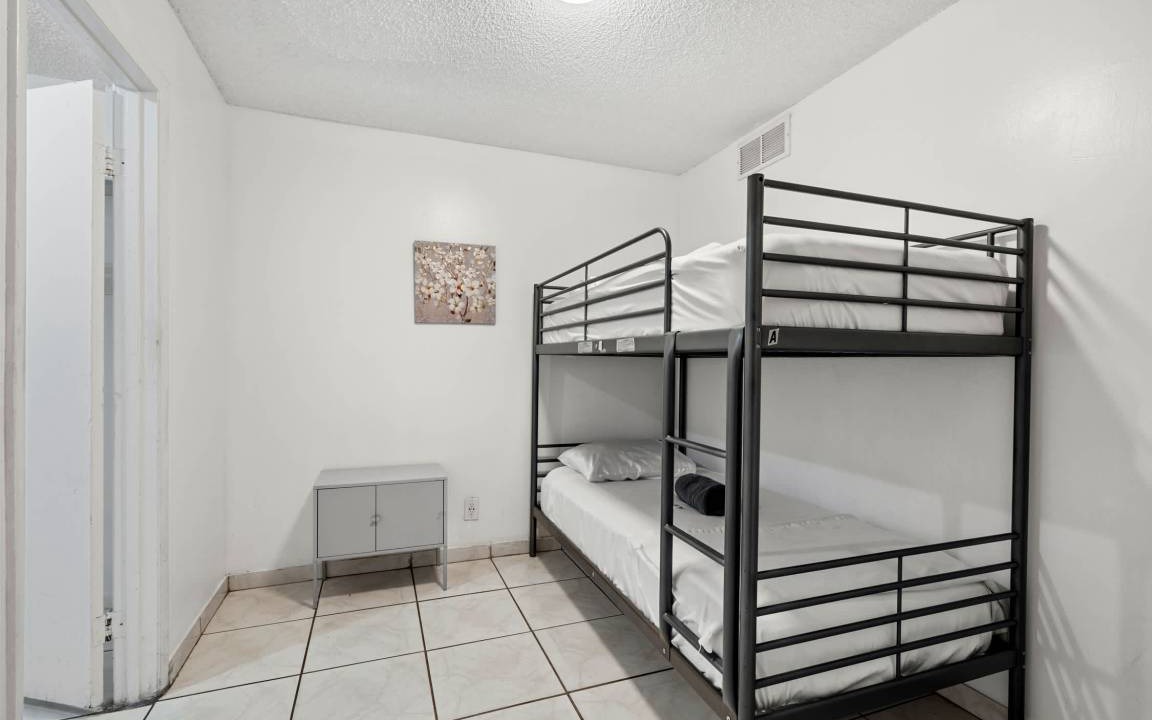 Photo of Bedroom in Middle River Terrace