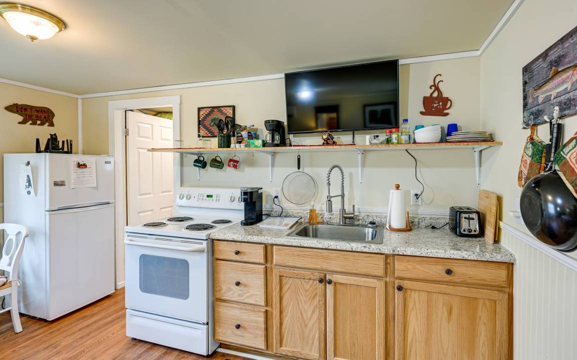 Photo of Kitchen in Qualla