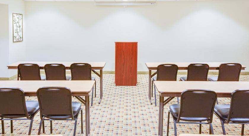 Photo of Others in Saraland