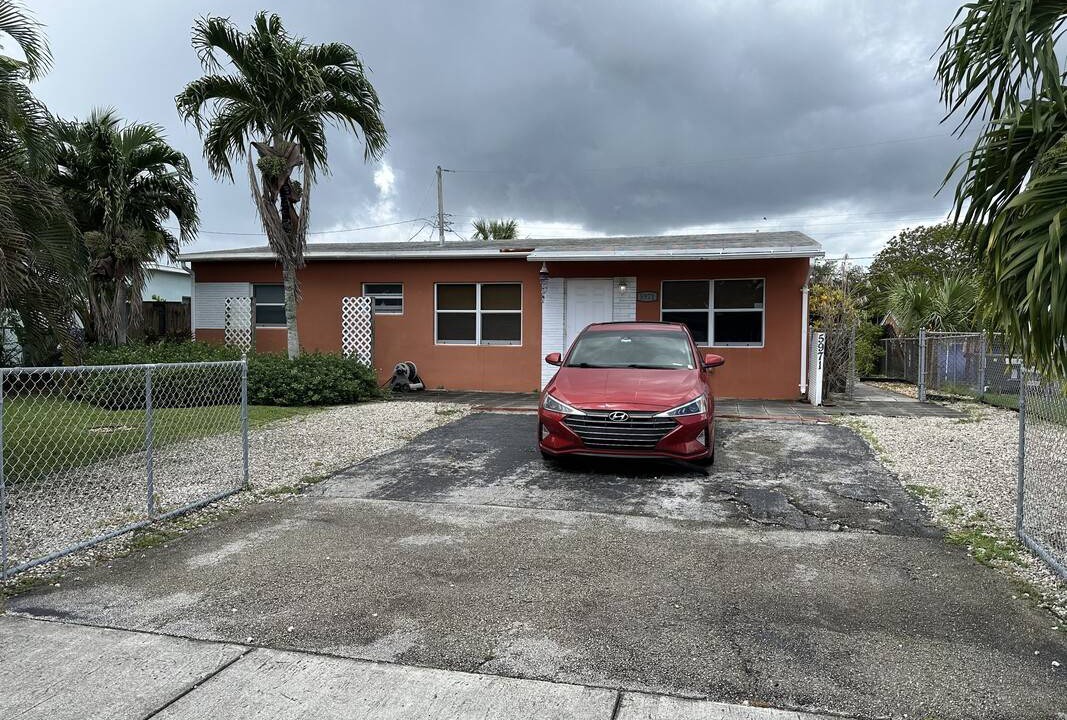 Photo of Others in Wilton Manors