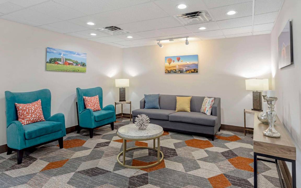Photo of Livingroom in Demopolis