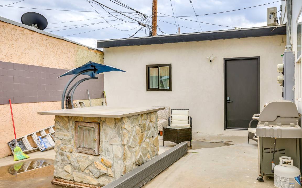 Photo of Buildings in East Los Angeles