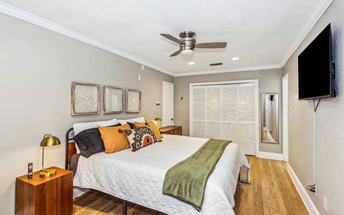 Photo of Bedroom in Northeast Pensacola