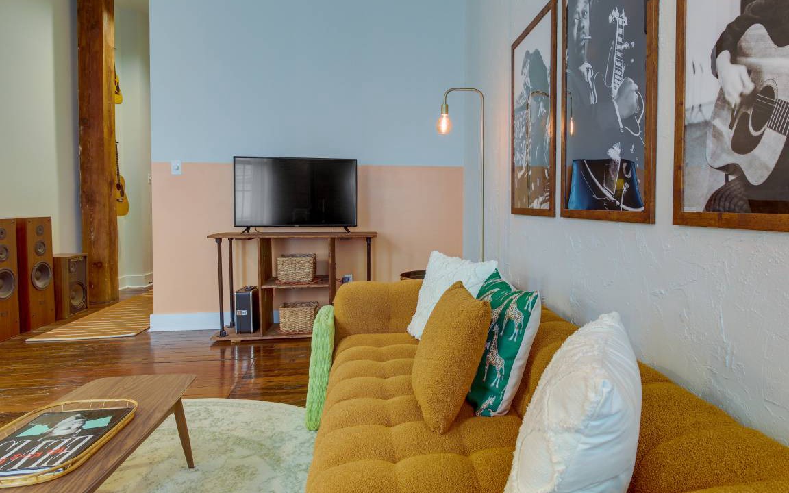 Photo of Livingroom in Downtown Memphis