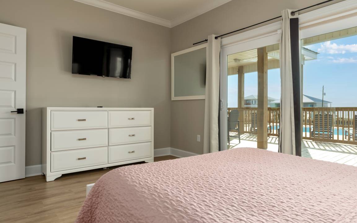 Photo of Bedroom in Dauphin Island