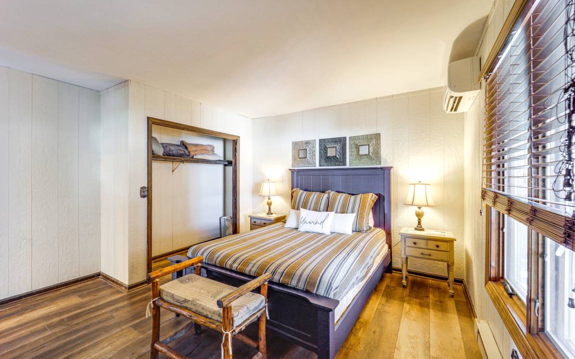 Photo of Bedroom in Beech Mountain