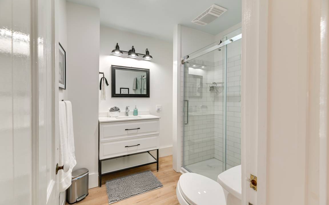 Photo of Bathroom in Naples