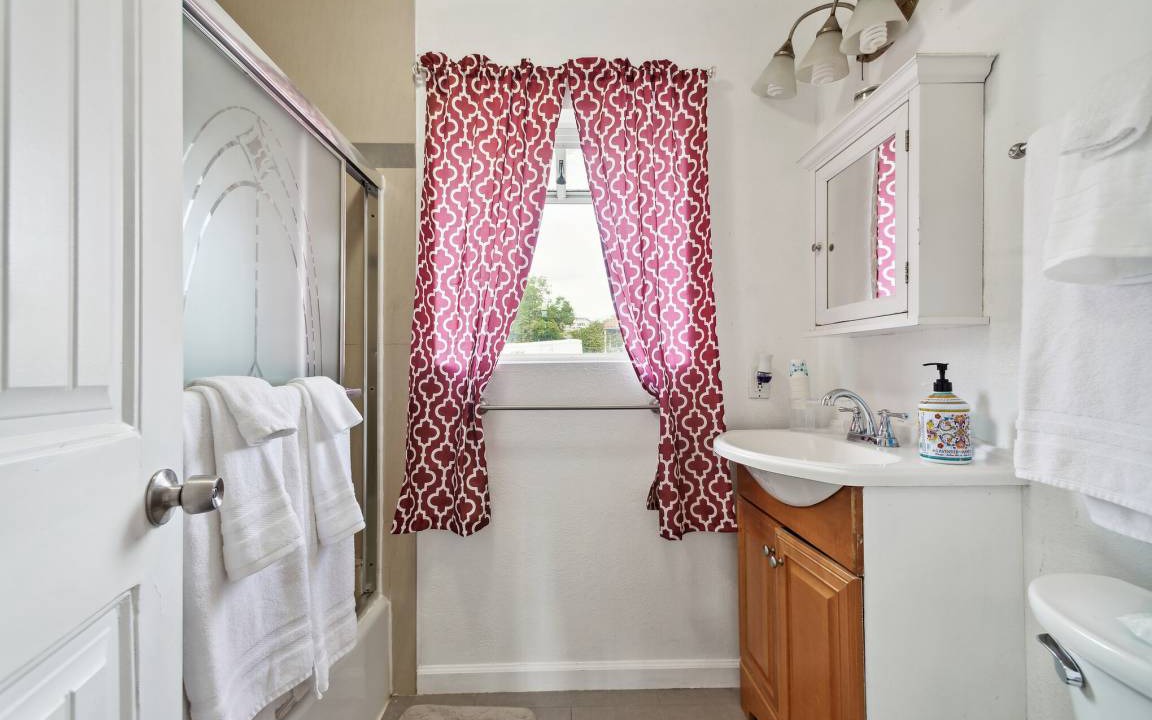 Photo of Bathroom in Lake Elsinore