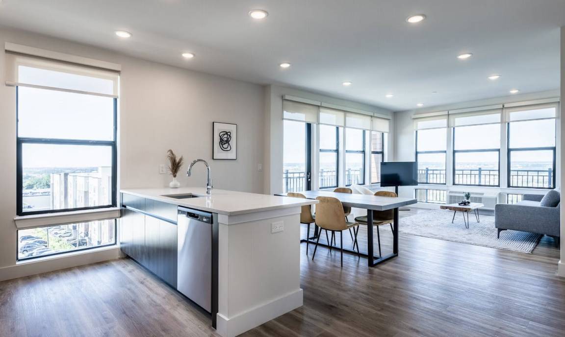 Photo of Livingroom in Fairview
