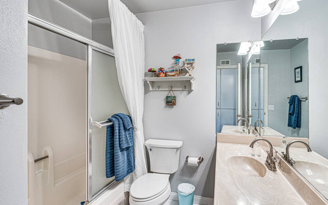 Photo of Bathroom in Huntington Beach