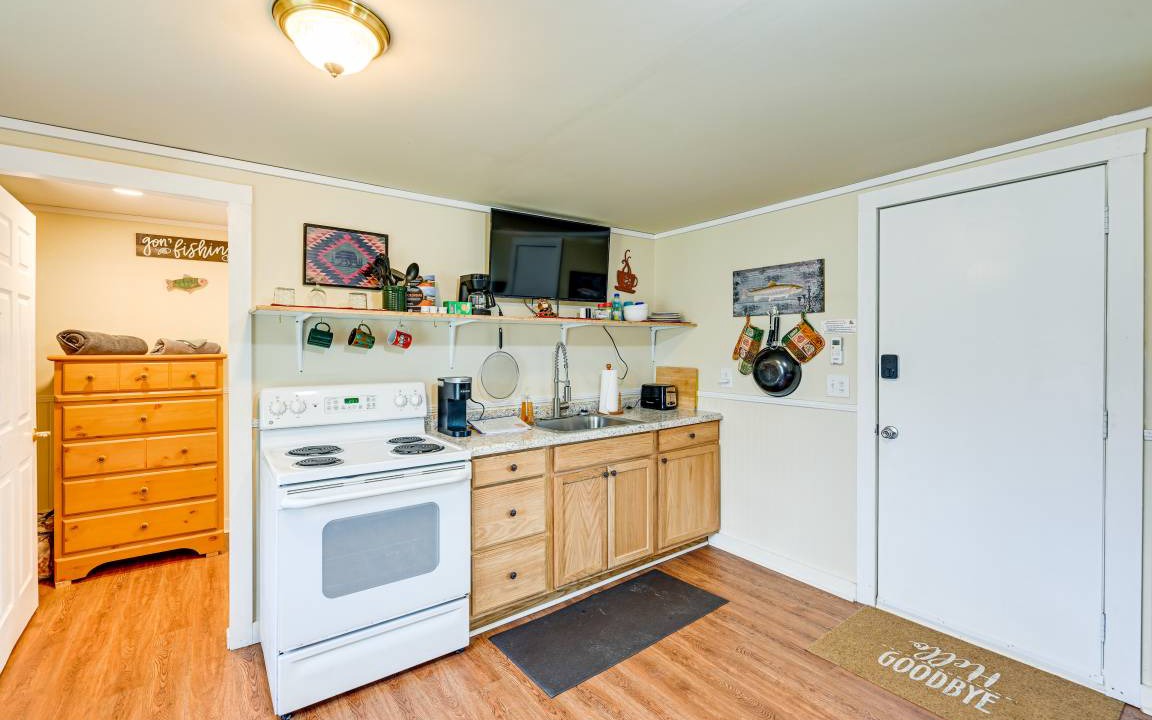 Photo of Kitchen in Qualla