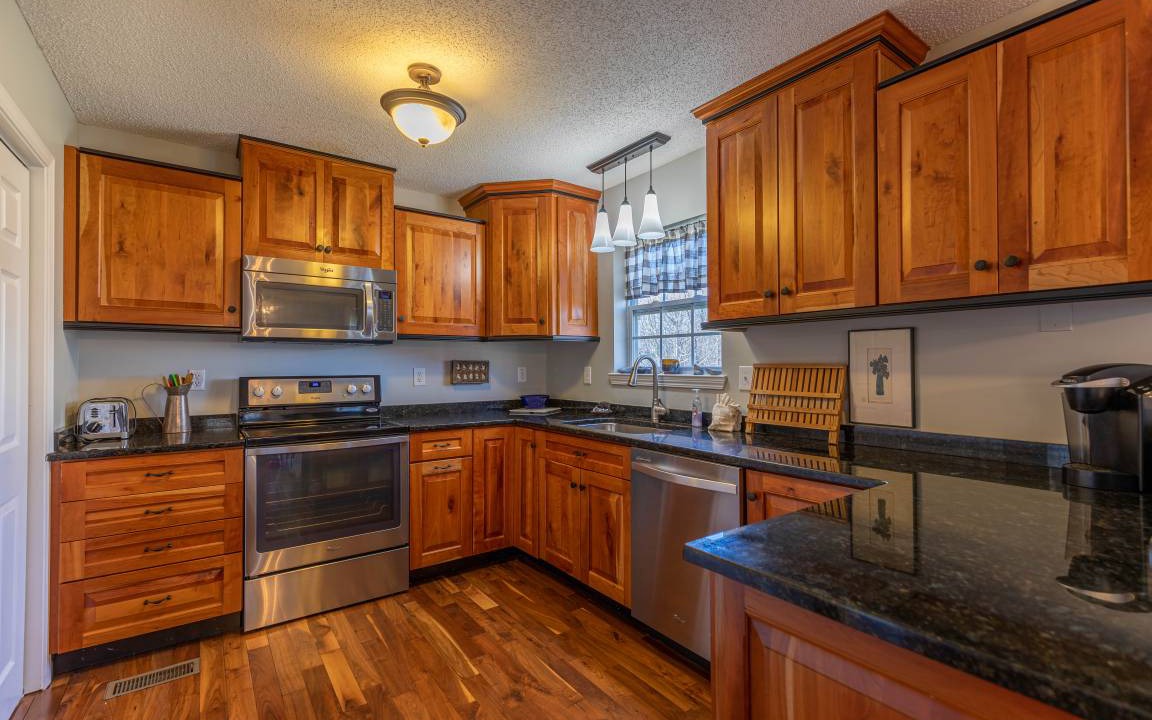 Photo of Kitchen in Seven Devils