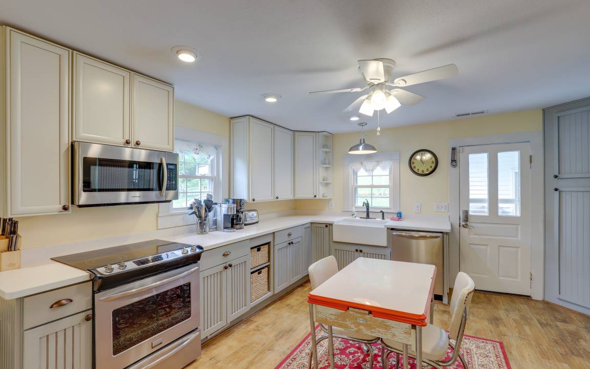 Photo of Kitchen in Weaverville