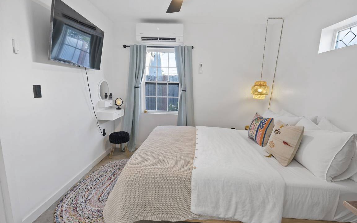 Photo of Bedroom in Downtown Los Angeles