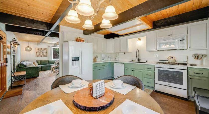 Photo of Kitchen in Sugarloaf