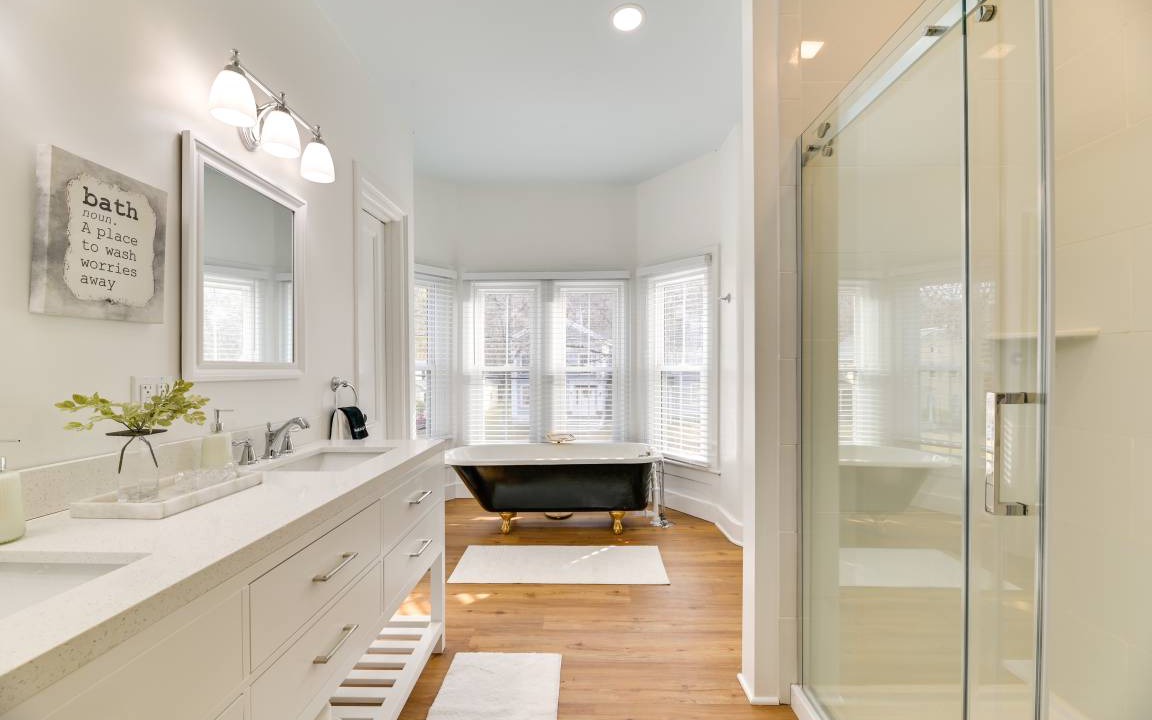 Photo of Bathroom in Naples