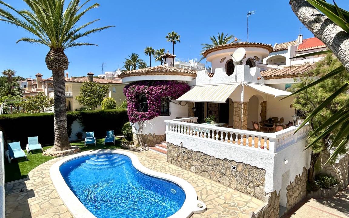 Photo of Patio Balcony in Miami Platja