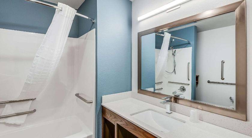 Photo of Bathroom in West Des Moines
