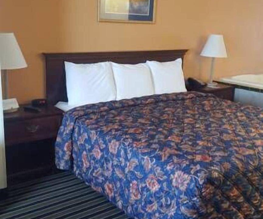 Photo of Bedroom in Rutledge