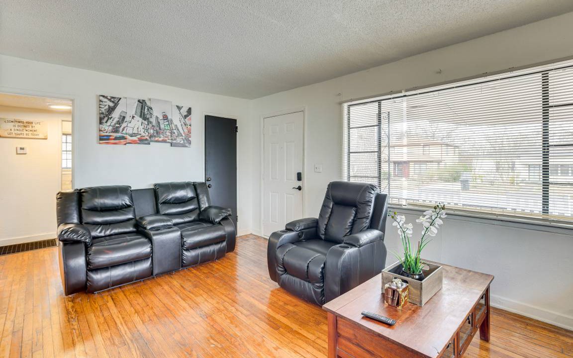 Photo of Livingroom in Birmingham