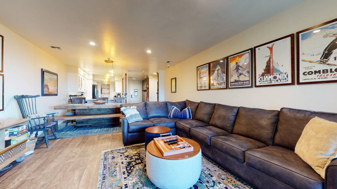 Photo of Livingroom in Mammoth Lakes