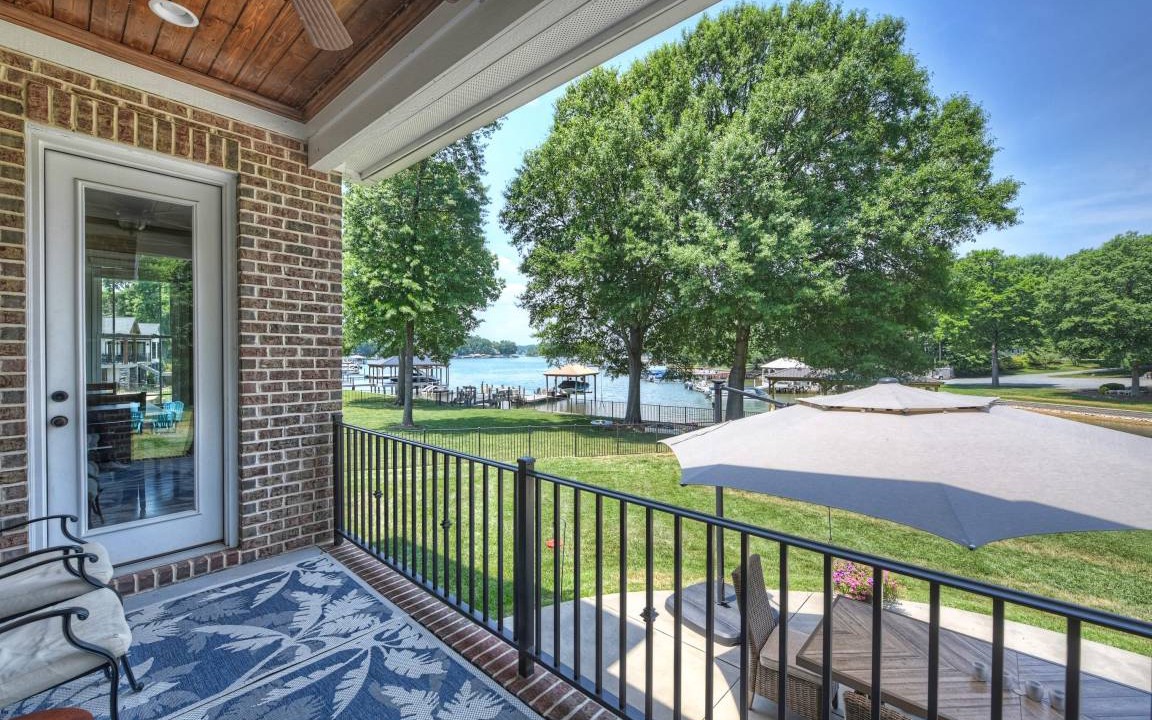 Photo of Patio Balcony in Huntersville