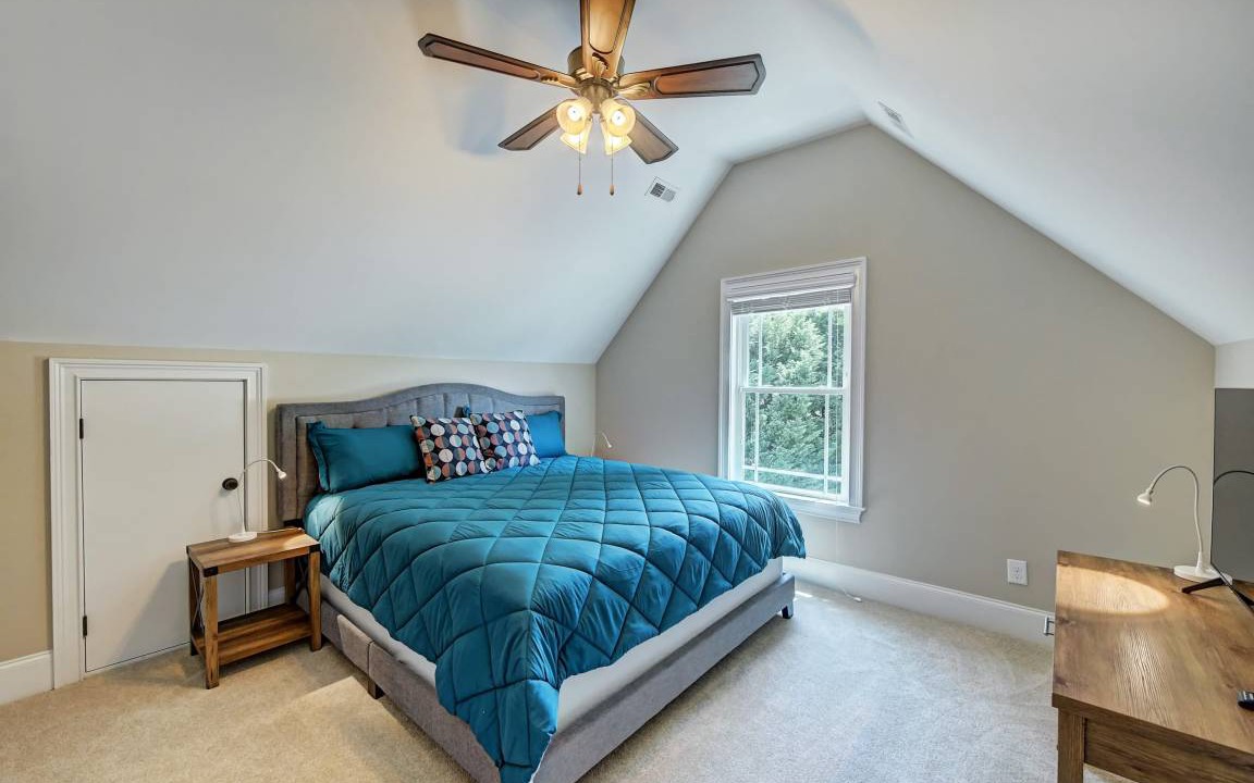 Photo of Bedroom in Huntersville